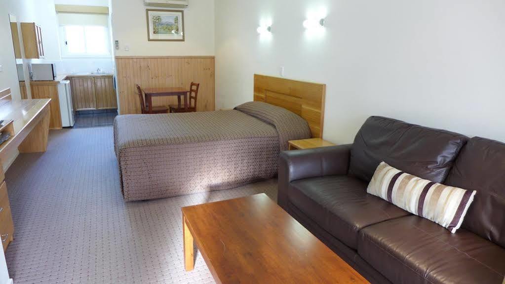 Bright Avenue Motor Inn Esterno foto